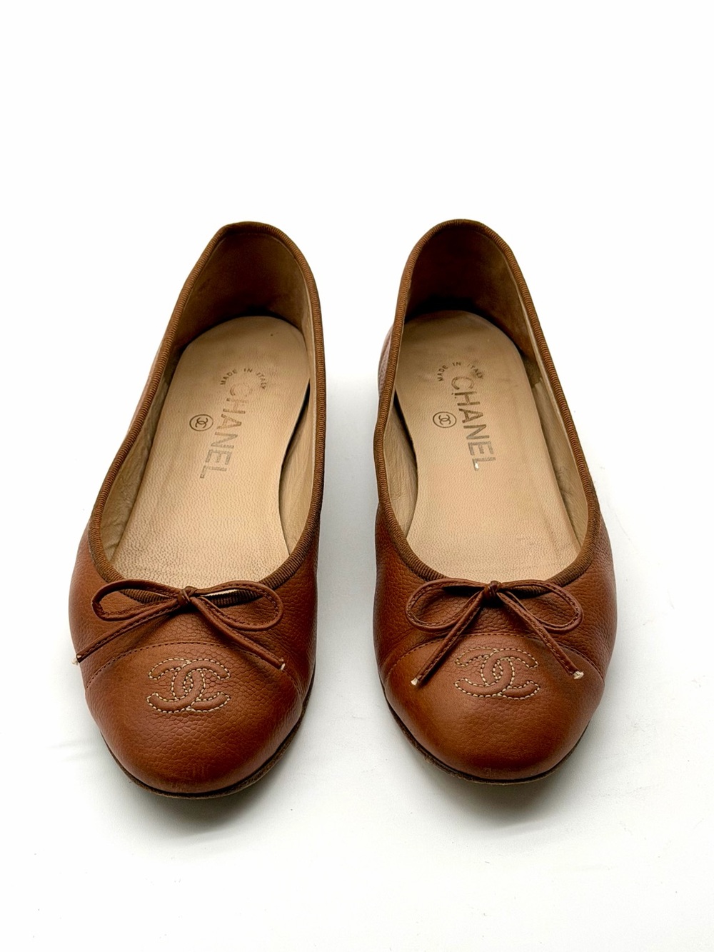 Chanel CC Cap Toe Caviar Leather
Bow Ballet Flats Brown EU 39 US 8.5 - Picture 9 of 12
